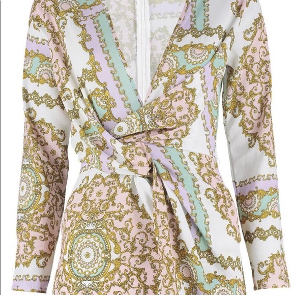 NWOT this chain print dress is for someone petite. - Picture 2 of 4